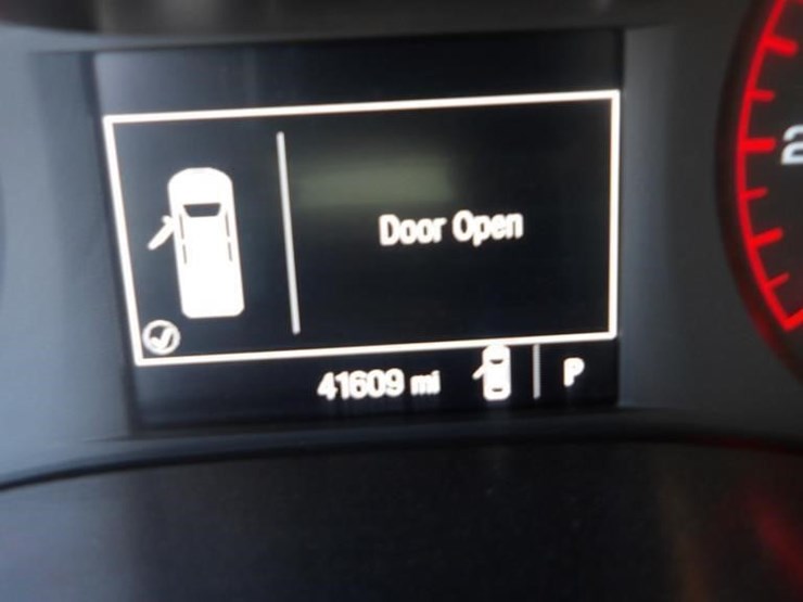 2016-gmc-canyon-image-22