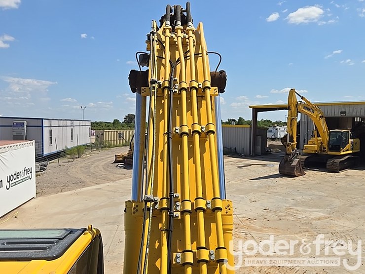 2023-komatsu-pc360-lc-11-image-54