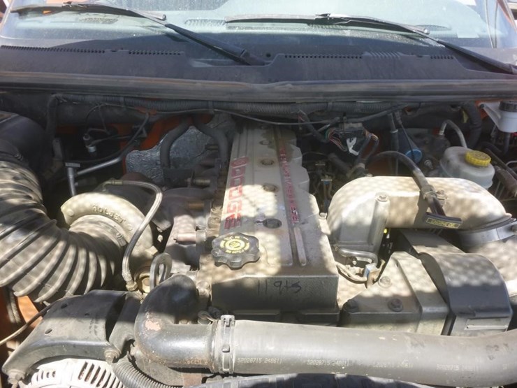 1999-dodge-ram-3500-image-24