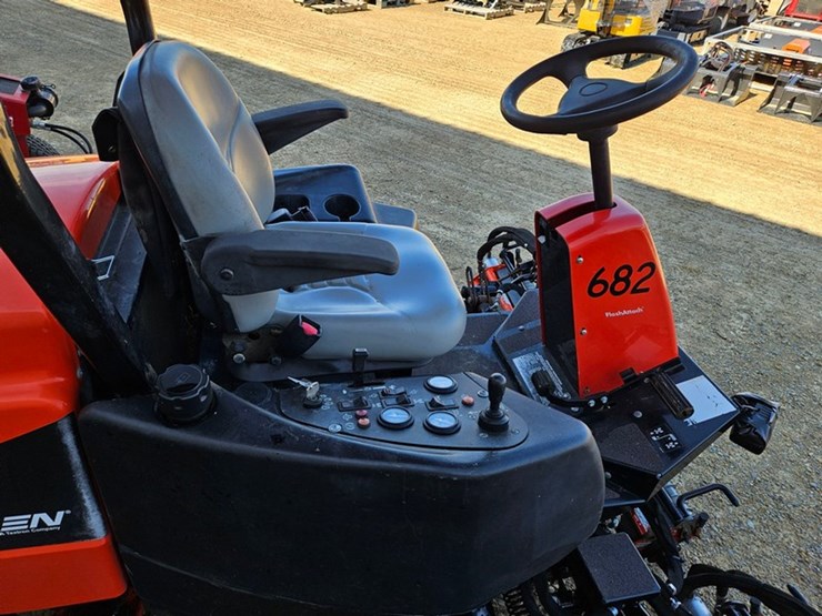 #160-•-jacobsen-lf-1880-fairway-mower-image-26