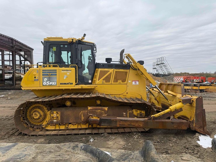 2018-komatsu-d65pxi-image-4