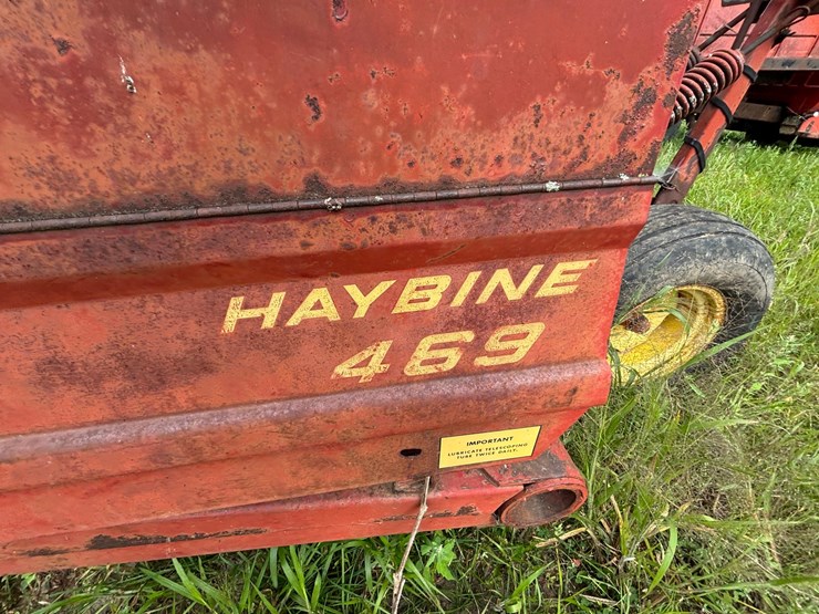 new-holland-469-image-10