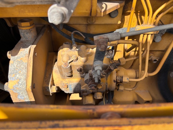 2001-deere-650h-lgp-image-17