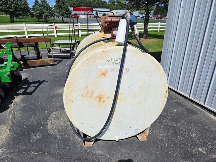 #167-•-500-gallon-fuel-tank-&-pump-image-2