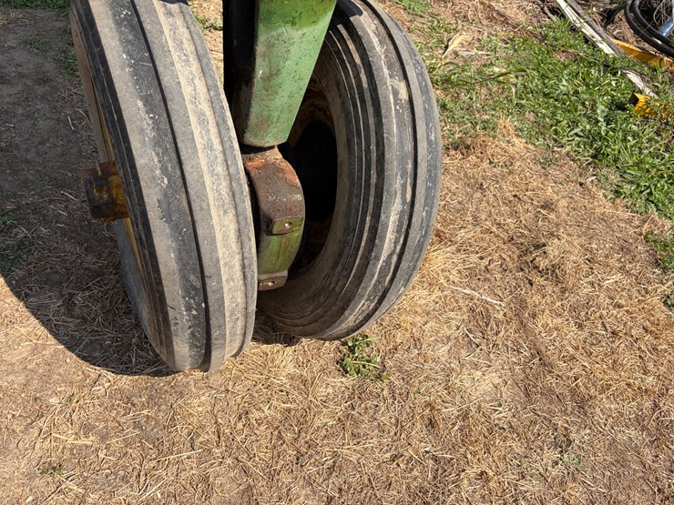john-deere-60-image-46