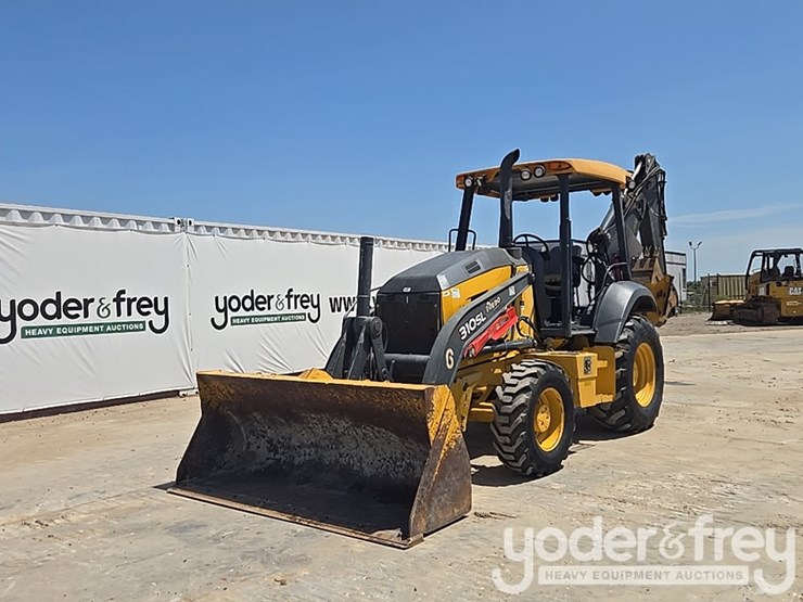 2019-deere-310sl-image-1