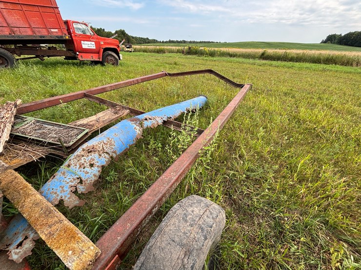 #2658-•-tandem-axle-28'-trailer-frame-image-12