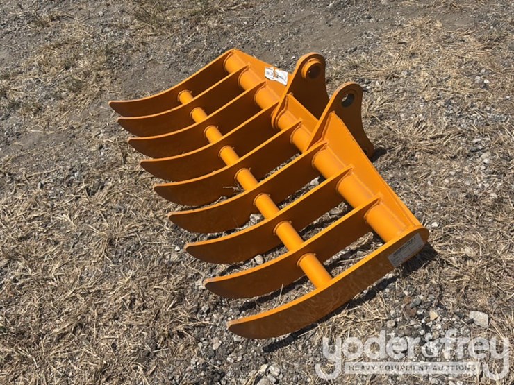 caterpillar-305-image-1