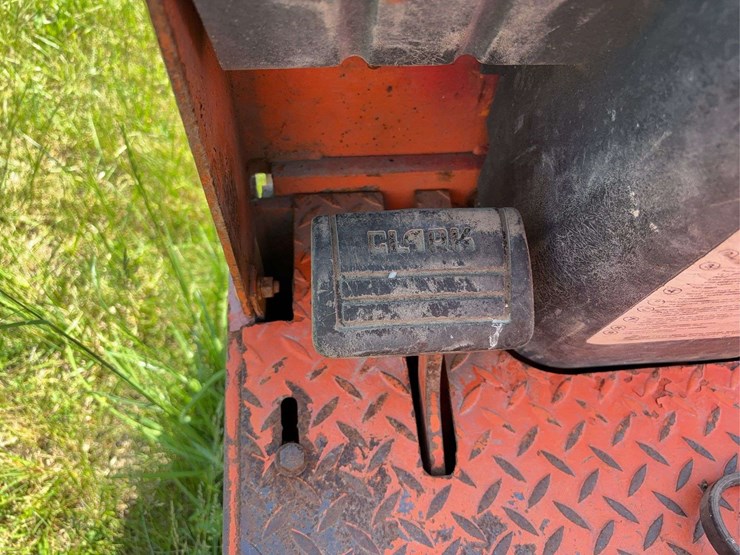 yale-forklift-image-18