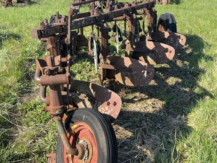 john-deere-14-image-3