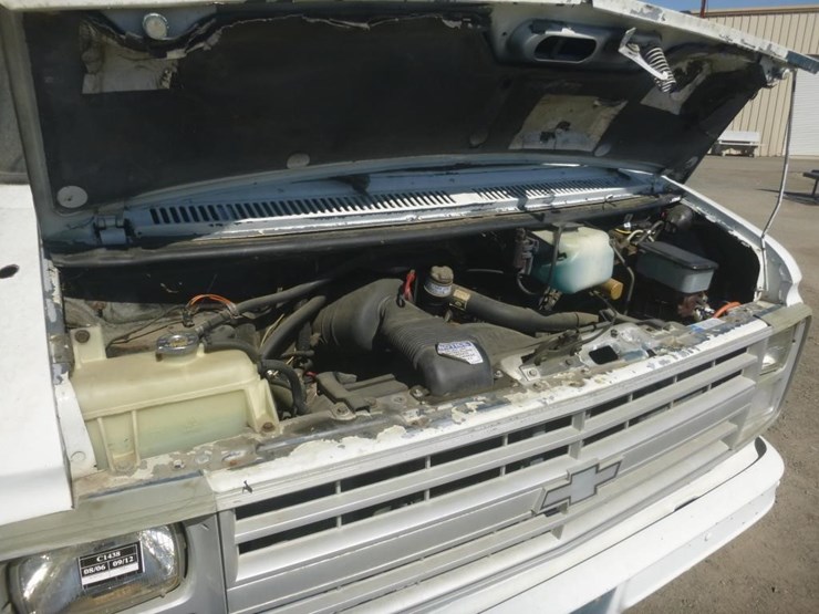 1988-chevrolet-g30-image-12