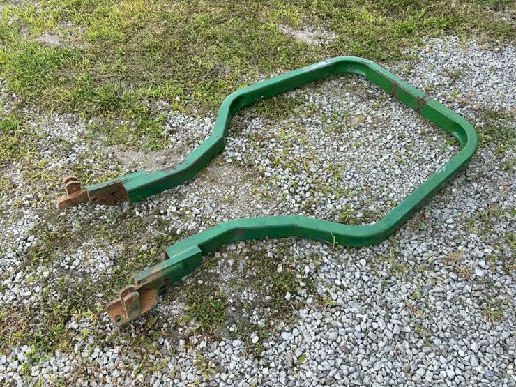 john-deere-tractor-rops-image-4