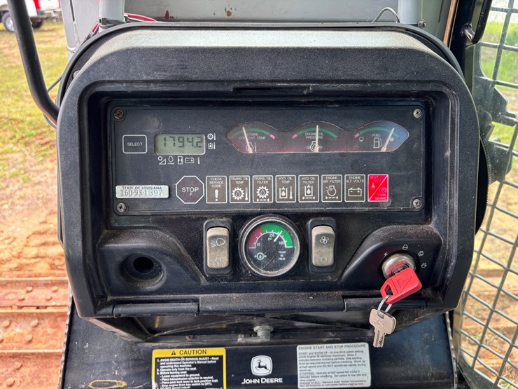 deere-650h-lgp-image-28