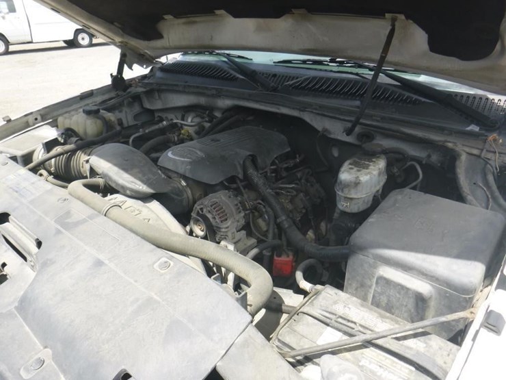 2007-chevrolet-3500-image-8