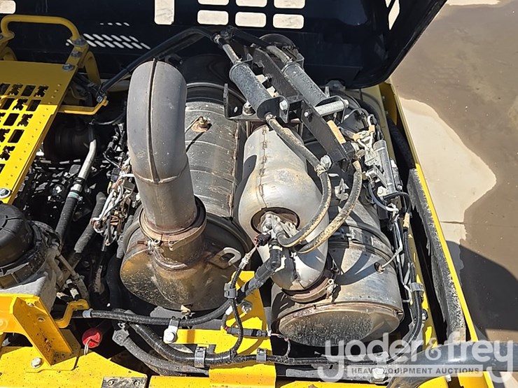 2023-komatsu-pc360-lc-11-image-64