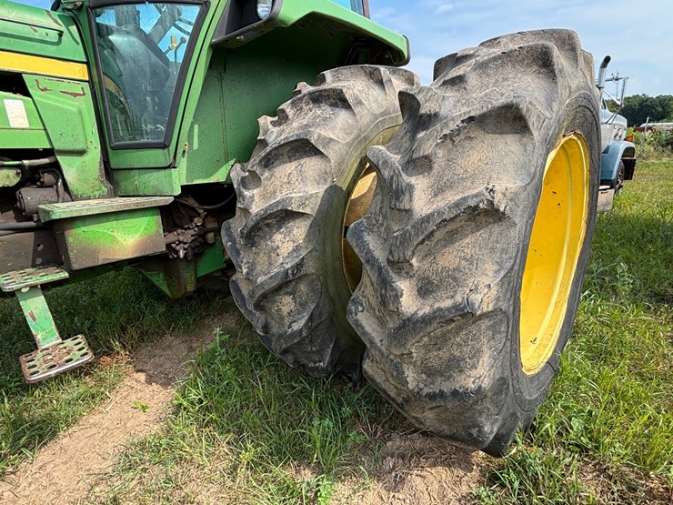 john-deere-4630-image-17
