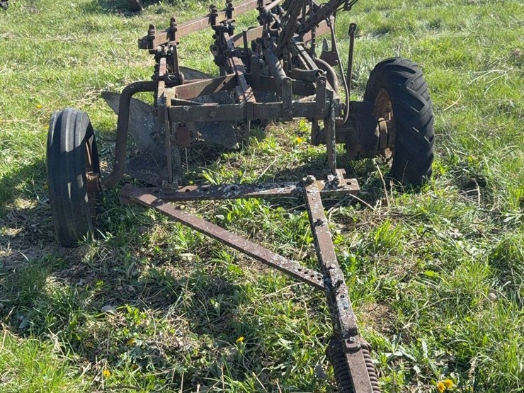 john-deere-14-image-10
