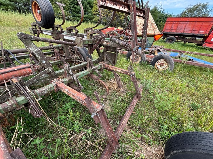 #2656-•-kewanee-17'-field-cultivator-image-14