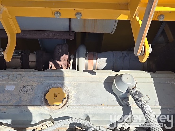 2011-deere-450d-lc-image-63