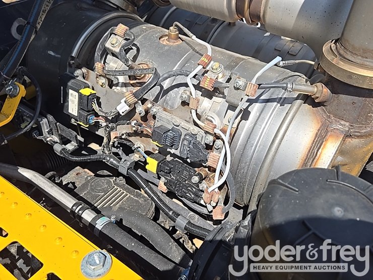 2023-komatsu-pc360-lc-11-image-69