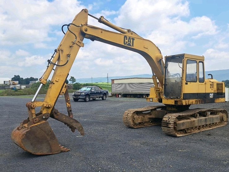 caterpillar-211-image-9