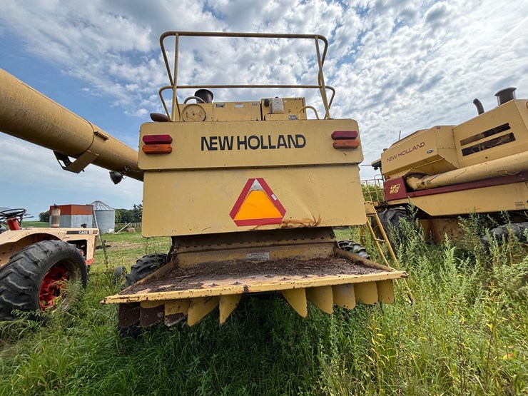 new-holland-tr98-image-52