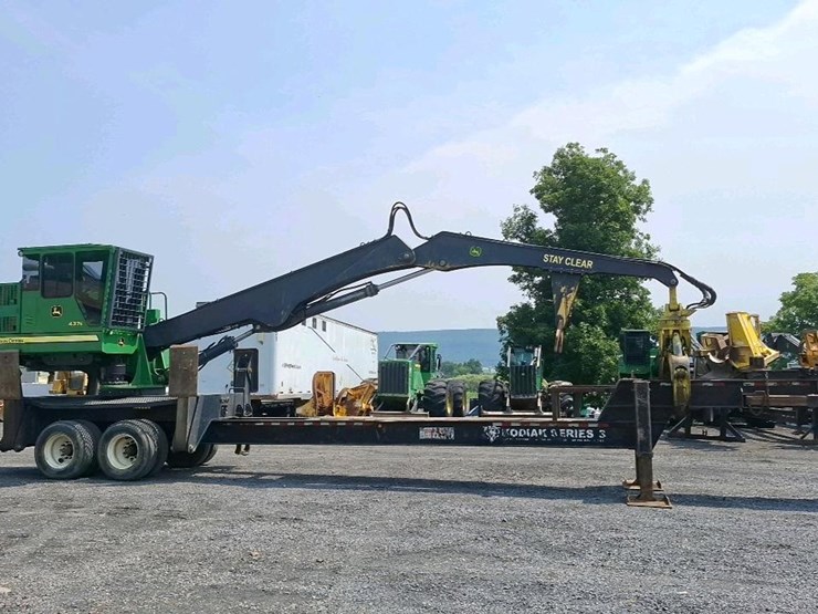 2019-deere-437e-image-6