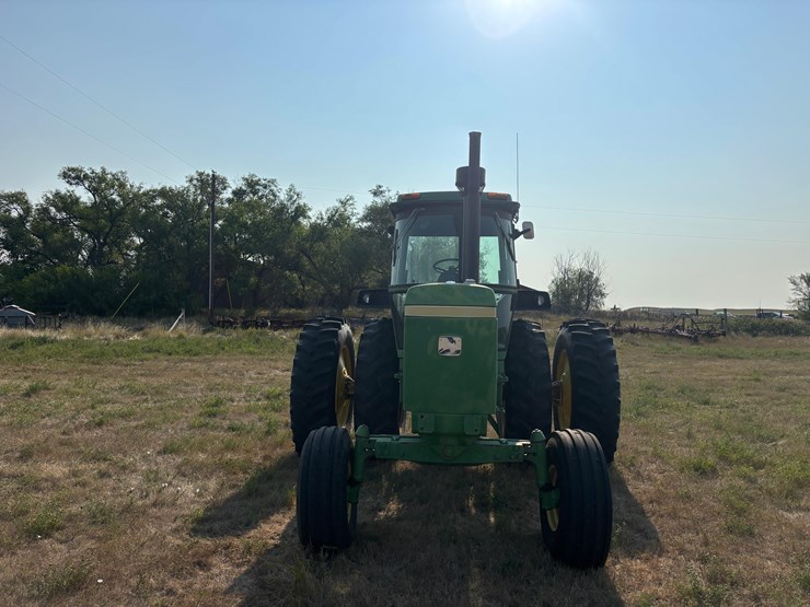1974-john-deere-4630-image-30