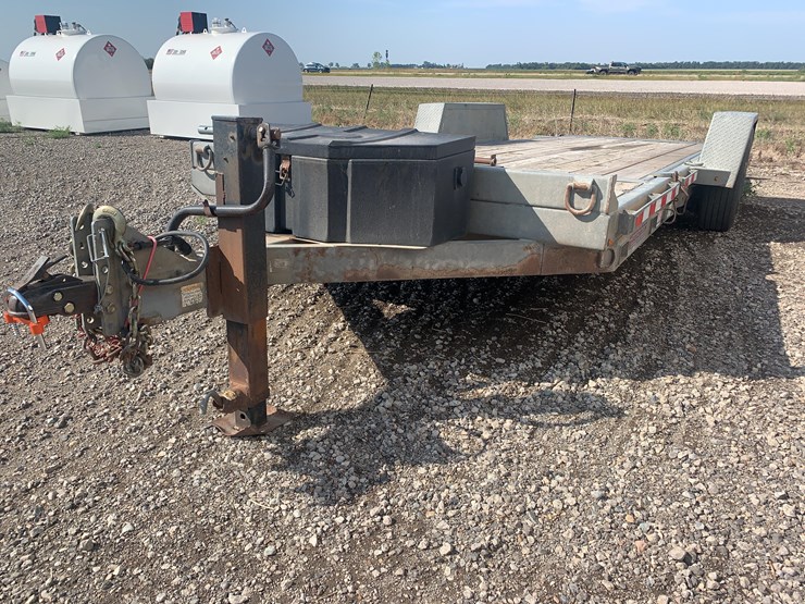 2014-midsota-tilt-bed-trailer-image-28