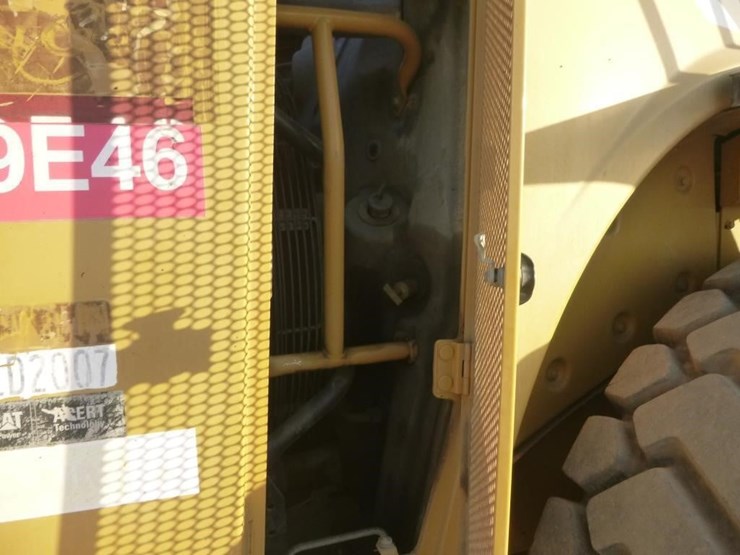 2008-caterpillar-962h-image-29