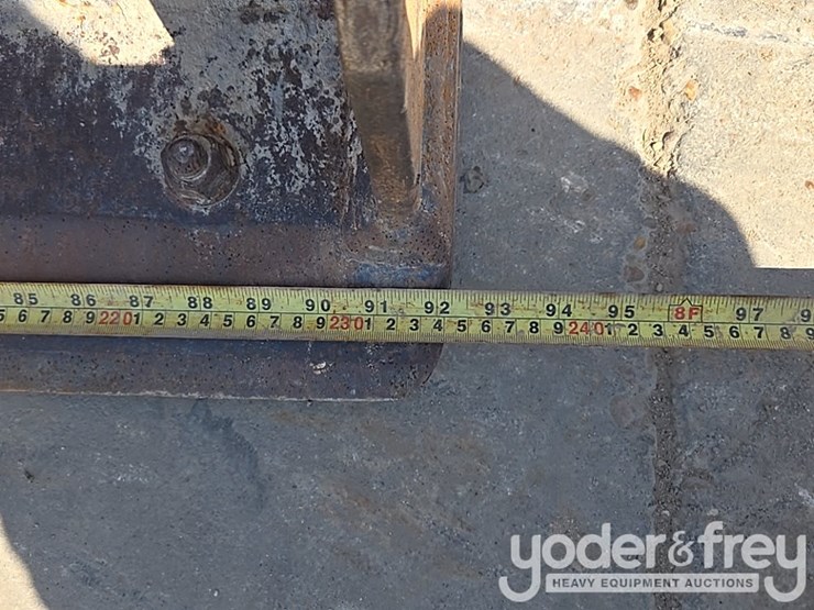 2019-deere-310sl-image-15
