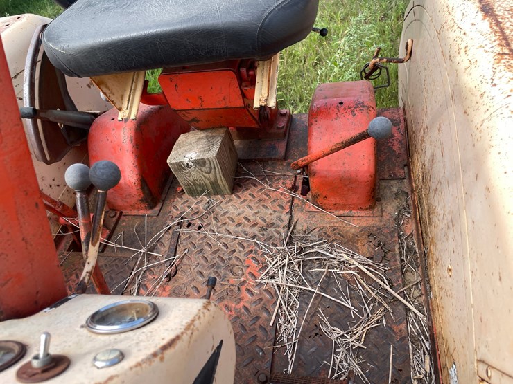 #2566-•-case-730-gas-wide-front-tractor-image-24