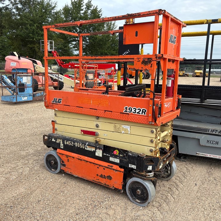 JLG 1932R