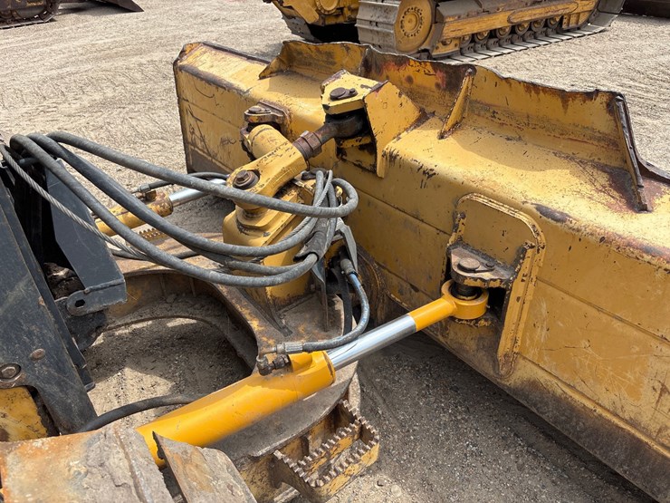 deere-650j-image-8