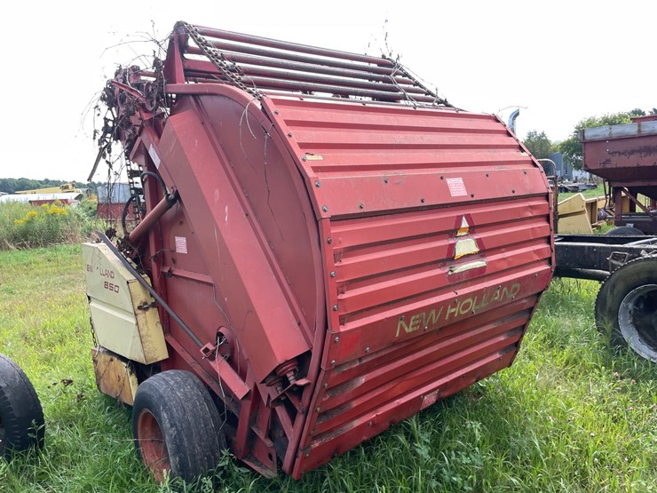 new-holland-850-image-6