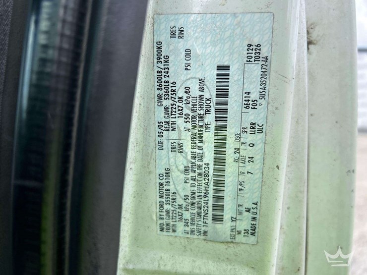 2006-ford-cargo-image-5