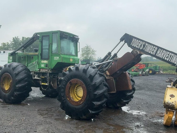 2014-deere-648h-image-3