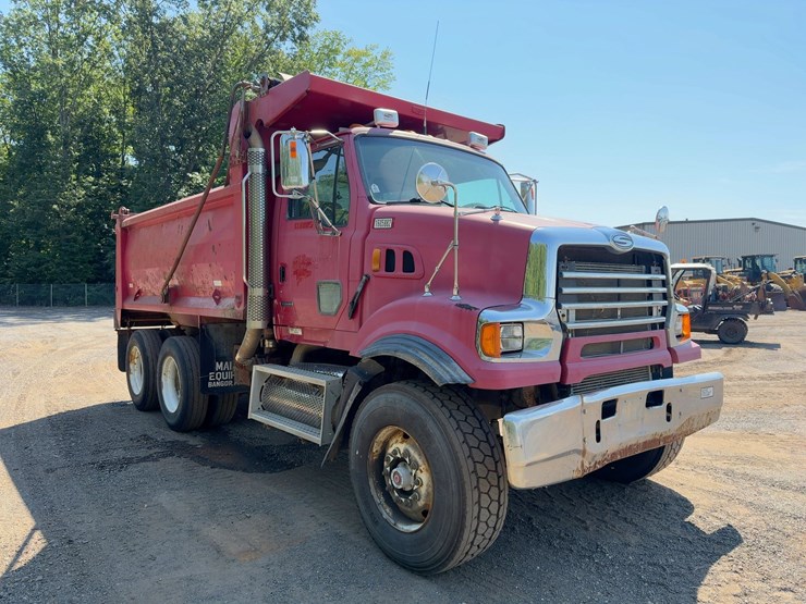 2008-sterling-lt9500-image-7
