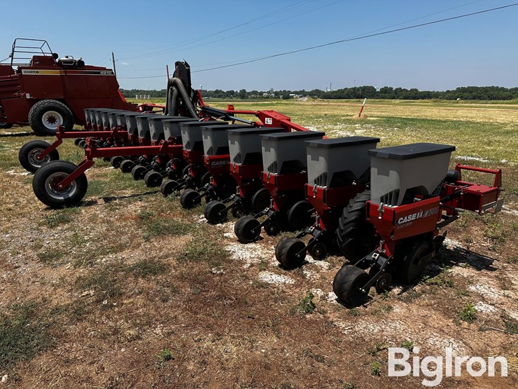 2011-case-ih-1230-image-5