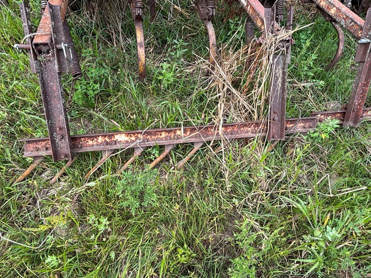 #2656-•-kewanee-17'-field-cultivator-image-9