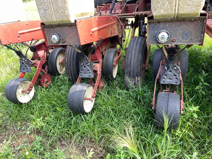 case-ih-800-image-18