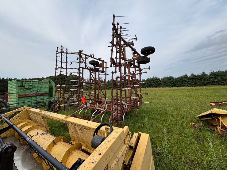 #2621-•-wil-rich-27'-field-cultivator-image-7