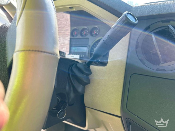 2009-ford-f350-image-17