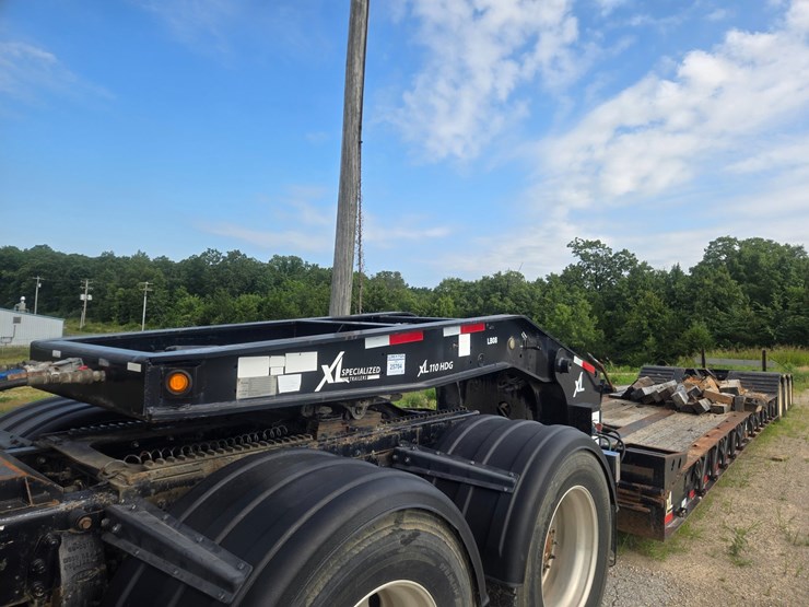 #25704-•-2019-42'-x-l-specialized-trailer-image-1
