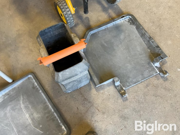 rigid-wet-tile-saw-&-dewalt-mitre-saw-image-20
