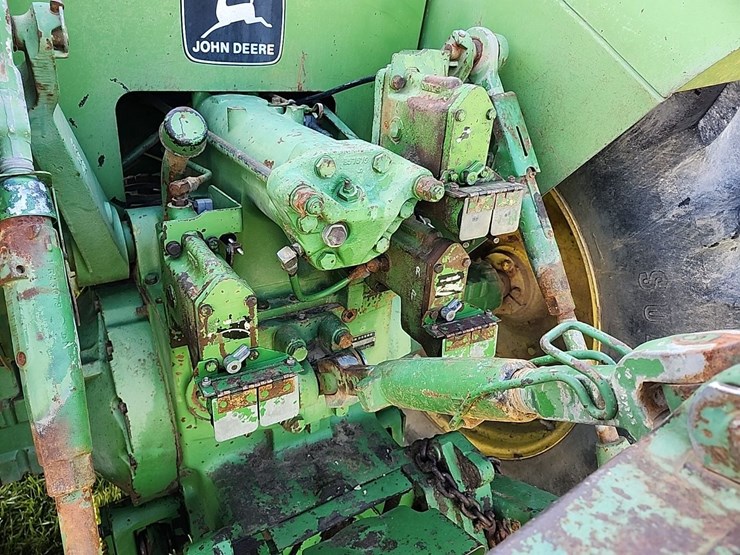1976-john-deere-8430-image-11