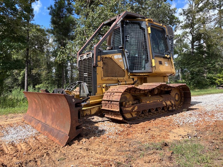 deere-650h-lgp-image-2