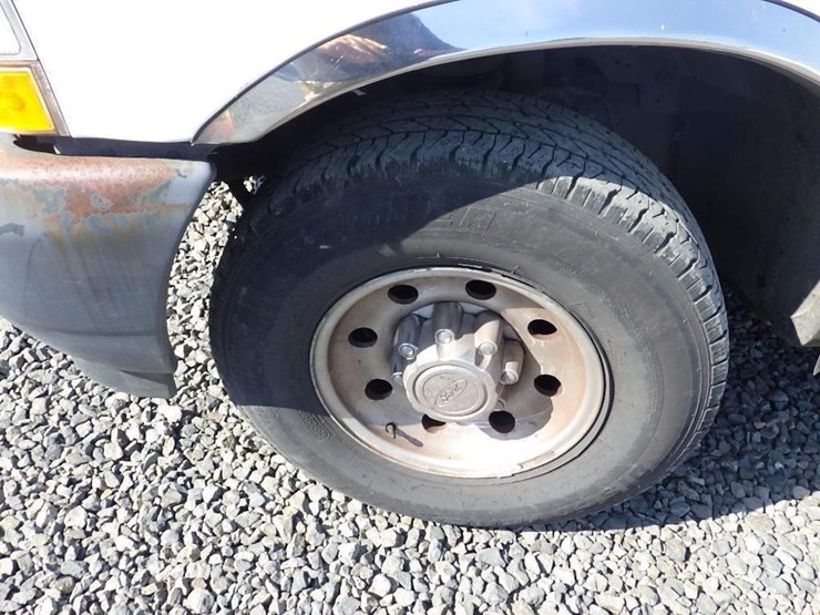 2003-ford-f250-image-13