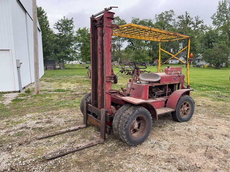 yale-forklift-image-1