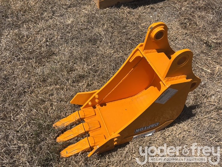 caterpillar-305-image-1